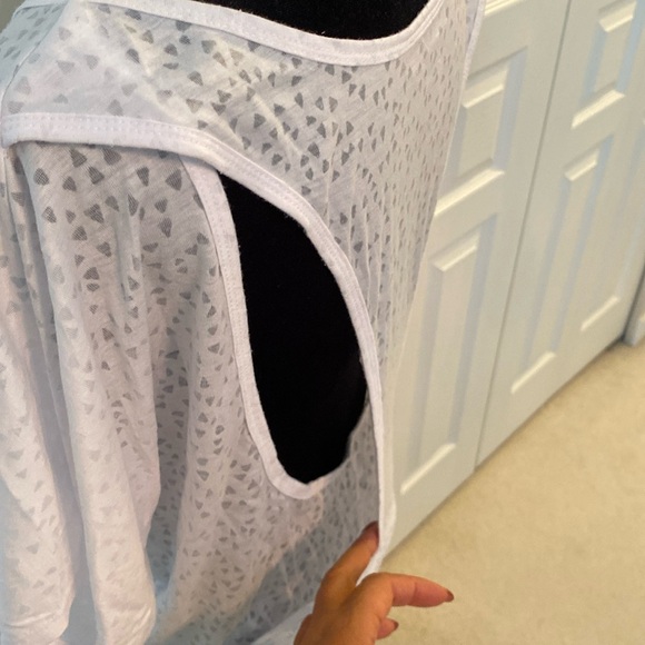 🌈3/$10 Short Sleeve Partial Open Back - Picture 4 of 10